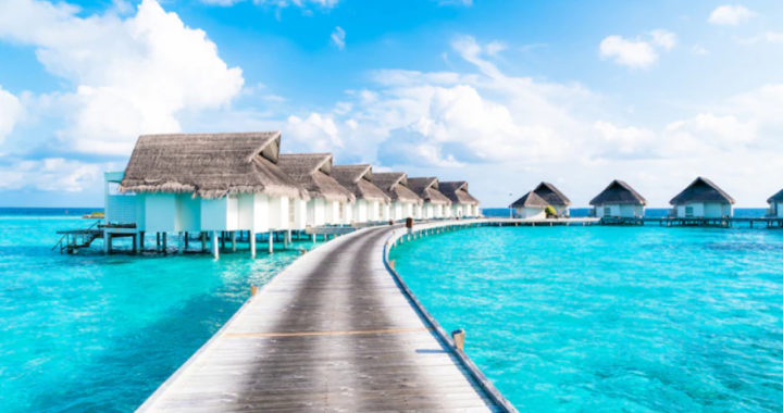 lagoon villa maldives