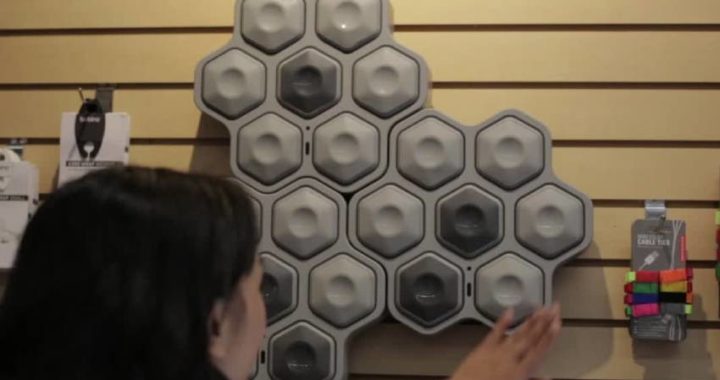 commercial charging station for phones