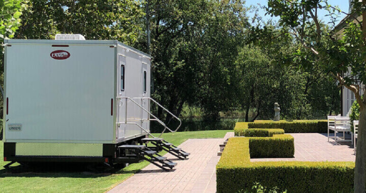 Luxury Portable restrooms