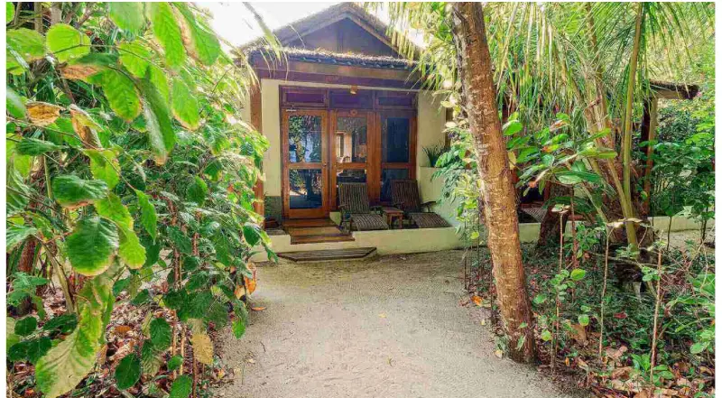 Maldives resorts